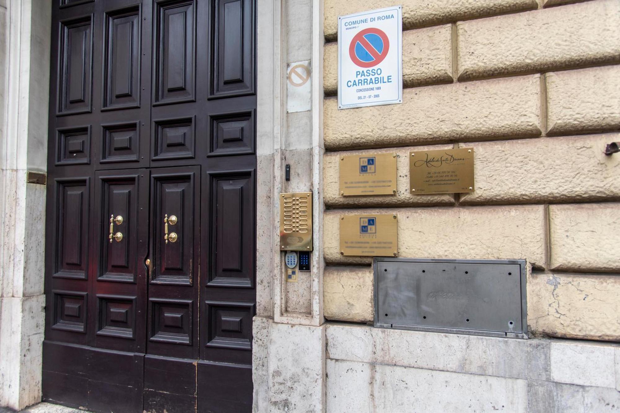 Adelaide Suite Dreams Roma Eksteriør bilde